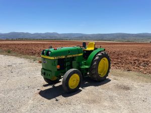 John Deere 1750 V