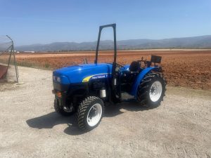 NEW HOLLAND TN70VA