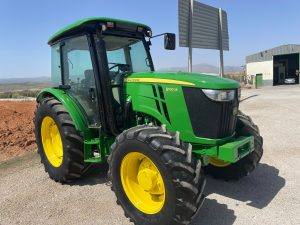 John Deere 5100M